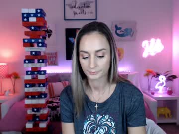 holihurricane's chat room