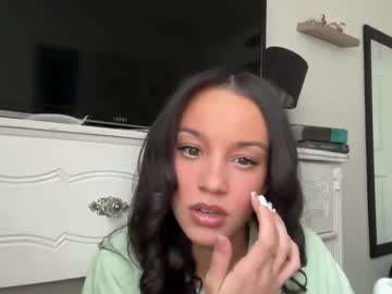 briannay0unggg's chat room