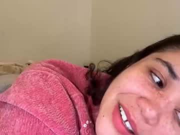 kissandcurrency's chat room