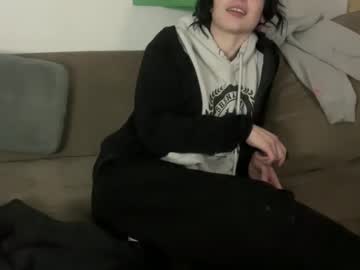 hoarderofpotential's chat room