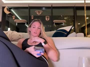 graciemae_baexx's chat room