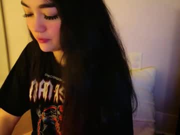 annatigarr's chat room