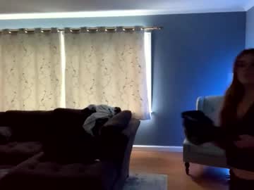 intothewoodswego's chat room