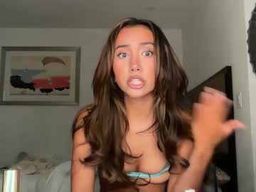 dollyrhodesss's chat room