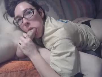 milknhunnny's chat room