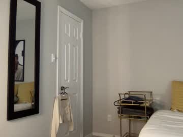 shaniandeagle_'s chat room