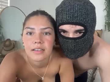 lillyuncut's chat room