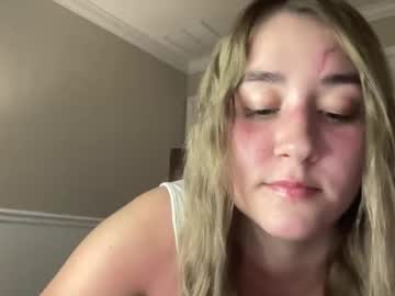 irispink1's chat room