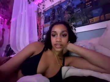 prettyblackgal's chat room