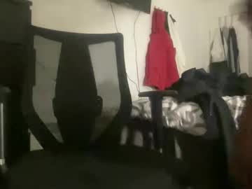 bloggirllaurel's chat room