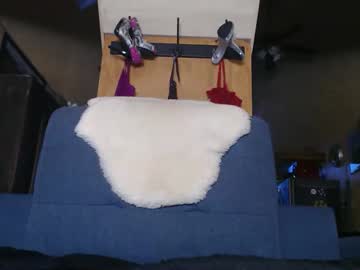 kimberlyfaysantana's chat room