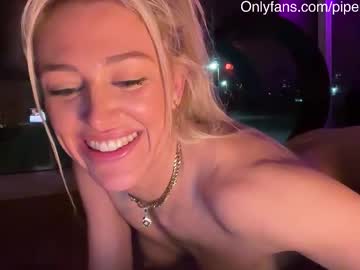 piper_patterson's chat room