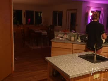 phoenix_taylor's chat room