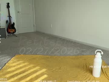 petitebrat's chat room