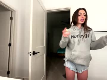 ella_ella_ella_ay's chat room