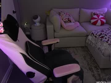 sabrinasarcade's chat room