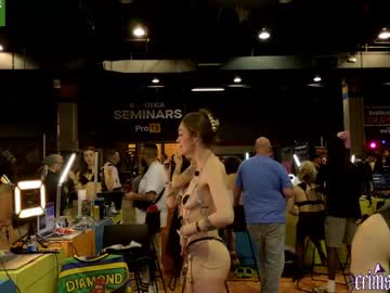 crimsonkitten's chat room