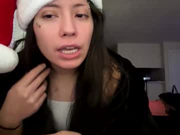 petitelatinamama's chat room