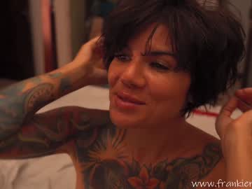 _frankie_rivers's chat room