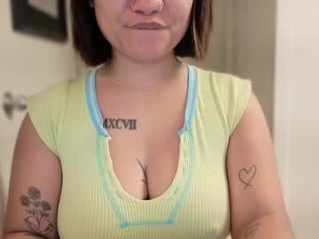 oohhellothere's chat room