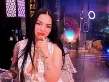 alma_pearl's chat room