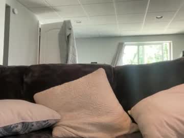 sayplsgdgrl's chat room