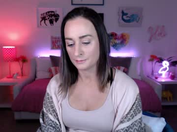 holihurricane's chat room