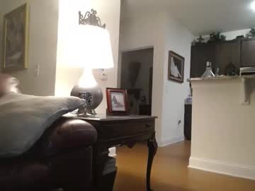 hotblondemilf1962's chat room