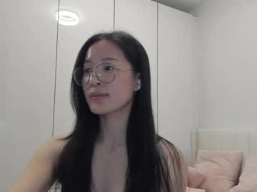 secretgirlfriendxo's chat room