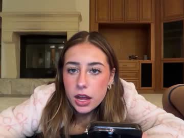 emilyparkerrr's chat room