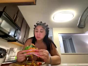 candyclaws05's chat room