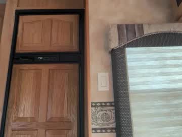 blondebunny999's chat room