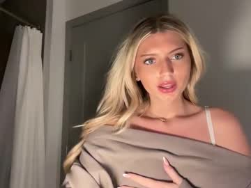 summerclarkee's chat room