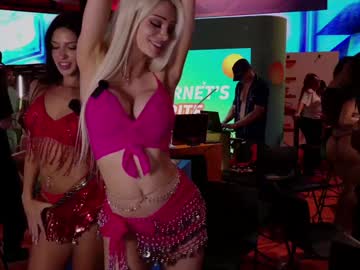 bunnydollstella's chat room