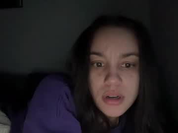 briannay0unggg's chat room