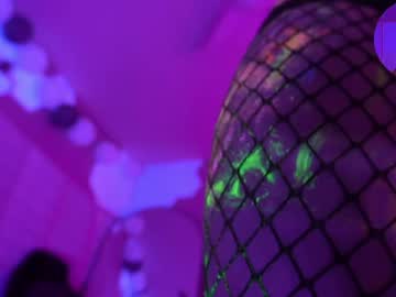 finleyfae's chat room