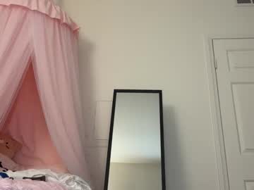 claraxoxo_'s chat room