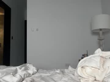 dollyrhodesss's chat room