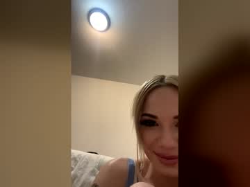 britneycherry08's chat room