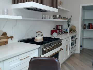 sadieeblake's chat room