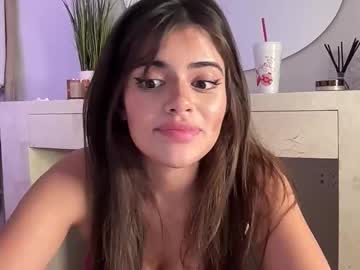 poutyselena's chat room