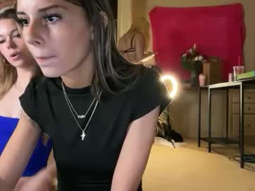 chloeros3e's chat room