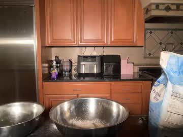 lunarose17's chat room