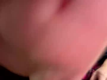 deepthroatqueen33's chat room