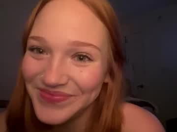 katie_katnips's chat room