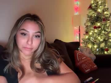 nicolelovesyou444's chat room