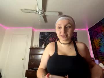 mommynxttie's chat room