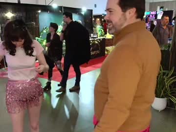 foxy_gamer's chat room