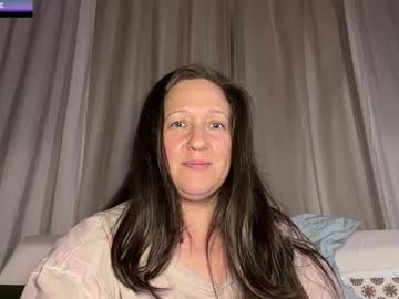 avabradley's chat room