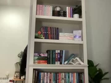 elenalovexxx's chat room